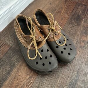 CROCS Gray Casual Footwear